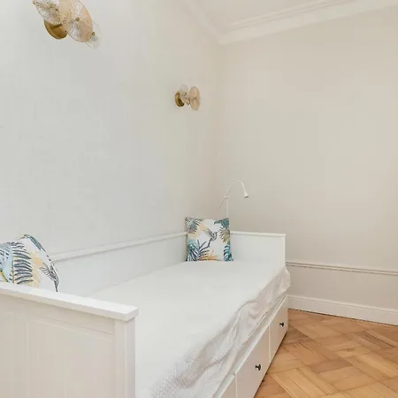 Elegancki Apartament Z Tarasem I Ogrodem W Sopocie By Rent Like Home Sopot Exterior photo