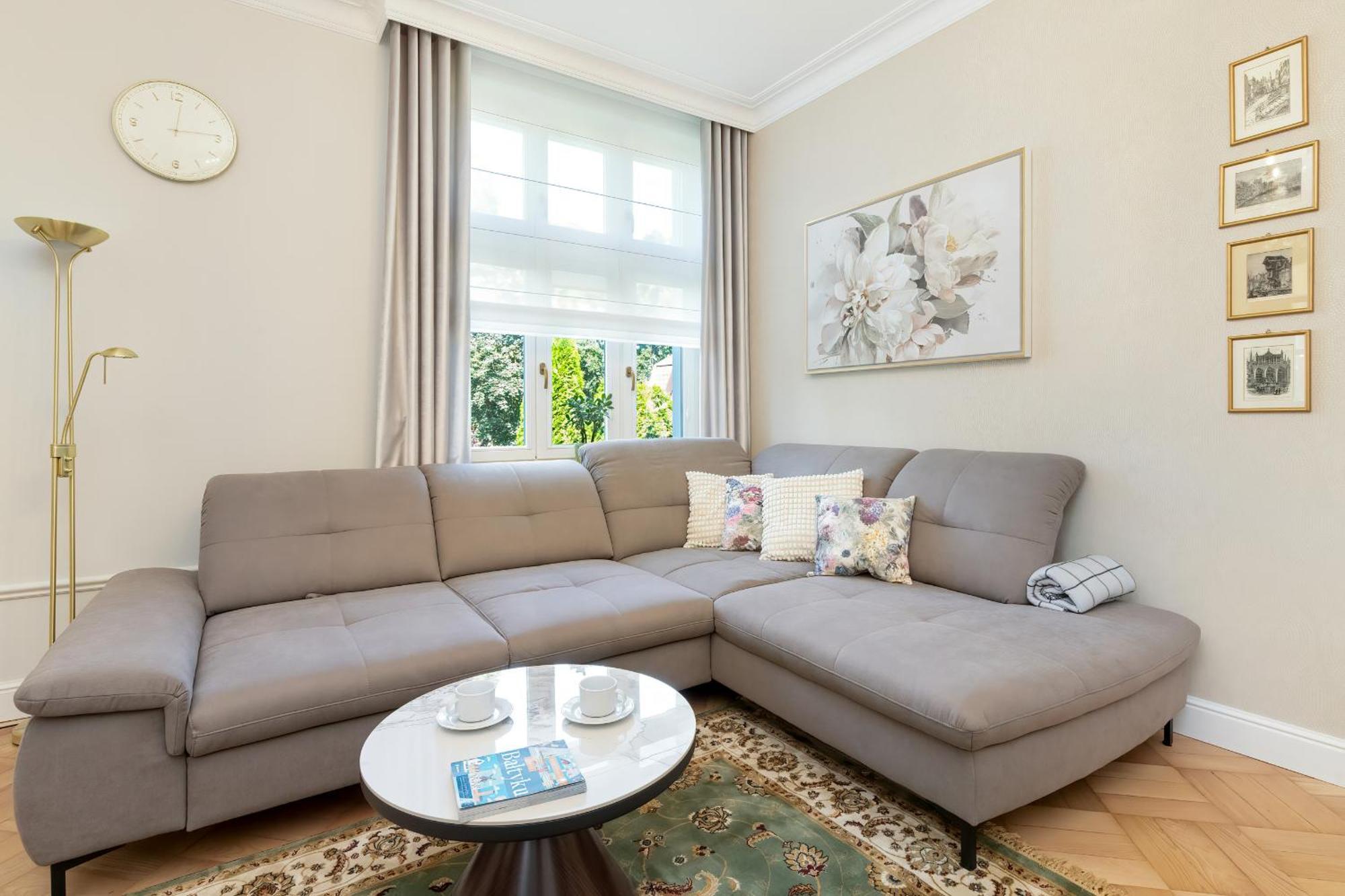 Elegancki Z Tarasem I Ogrodem W Sopocie By Rent Like Apartment