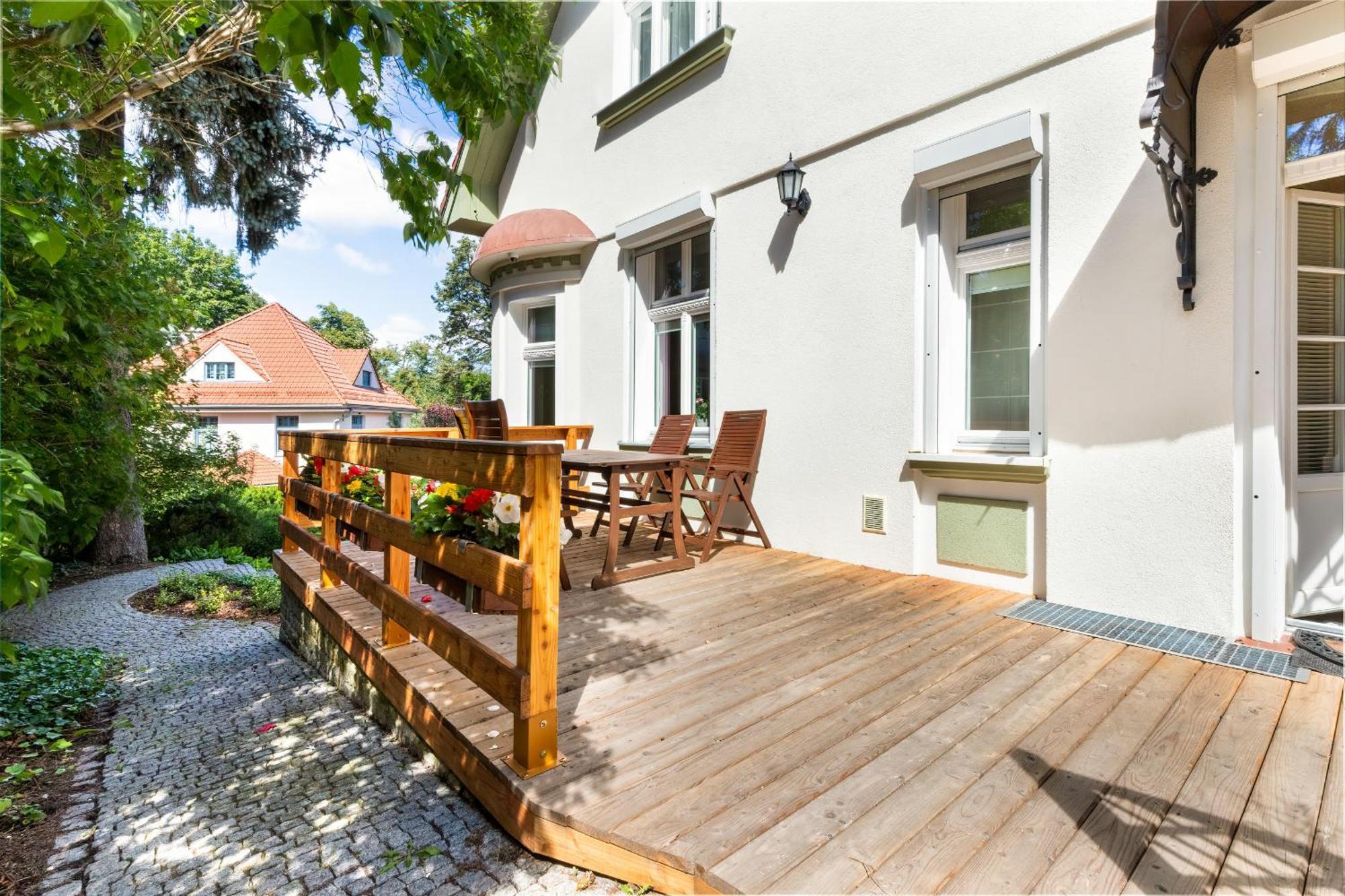 Elegancki Z Tarasem I Ogrodem W Sopocie By Rent Like